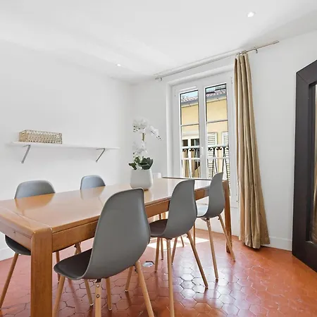 Old Town - 2 Bedroom Ac Apartmán *